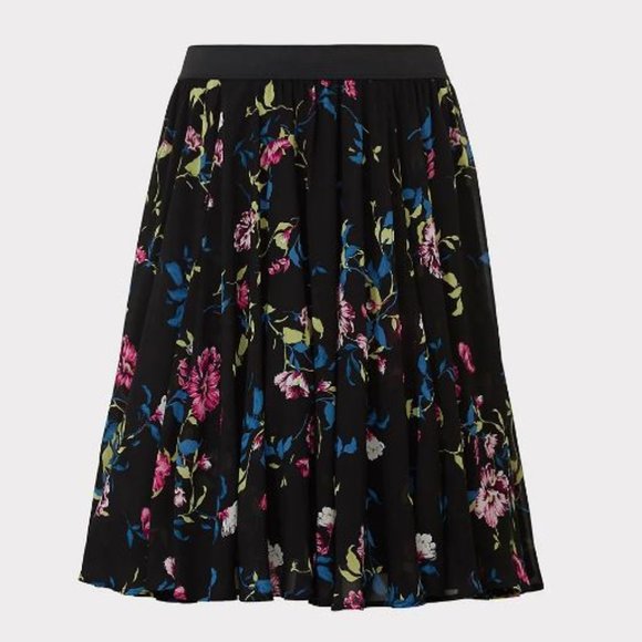 torrid Dresses & Skirts - Torrid BLACK FLORAL CHIFFON MIDI SKIRT Size 3/4